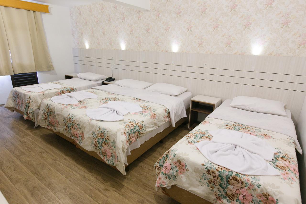 Hotel 13 Linden Treze Tilias Luaran gambar