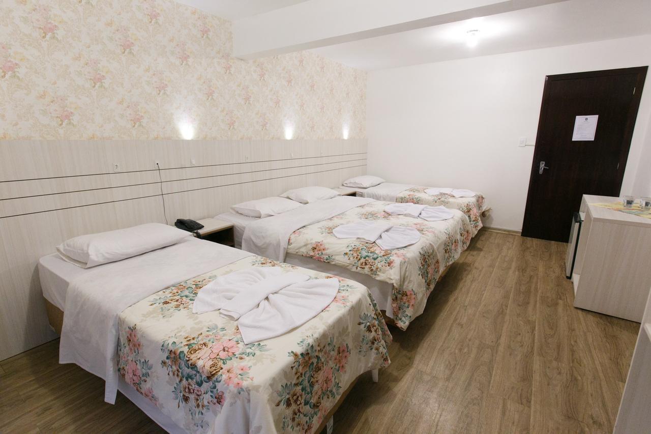 Hotel 13 Linden Treze Tilias Luaran gambar